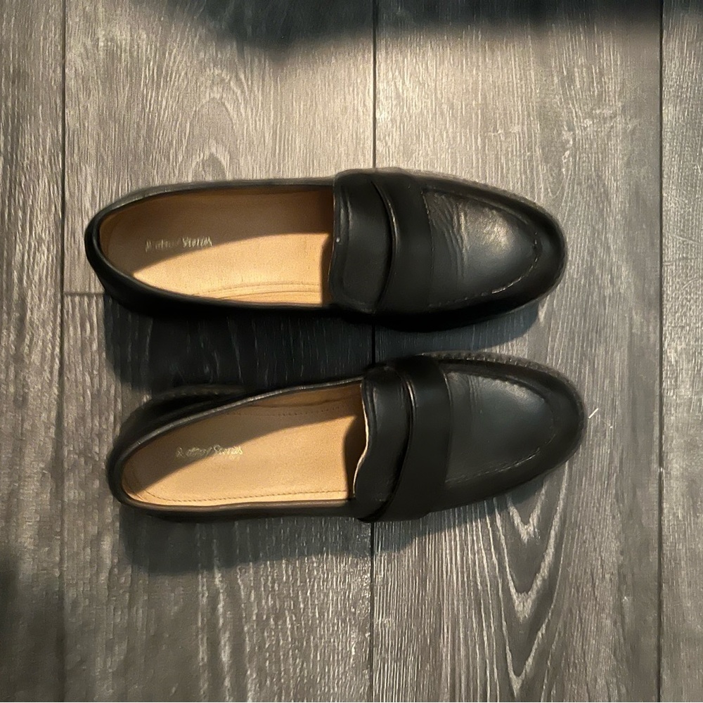 Loafers shoes